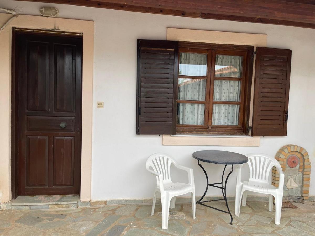 Apartamento Cozy Studio In Skala, Agistri Exterior foto